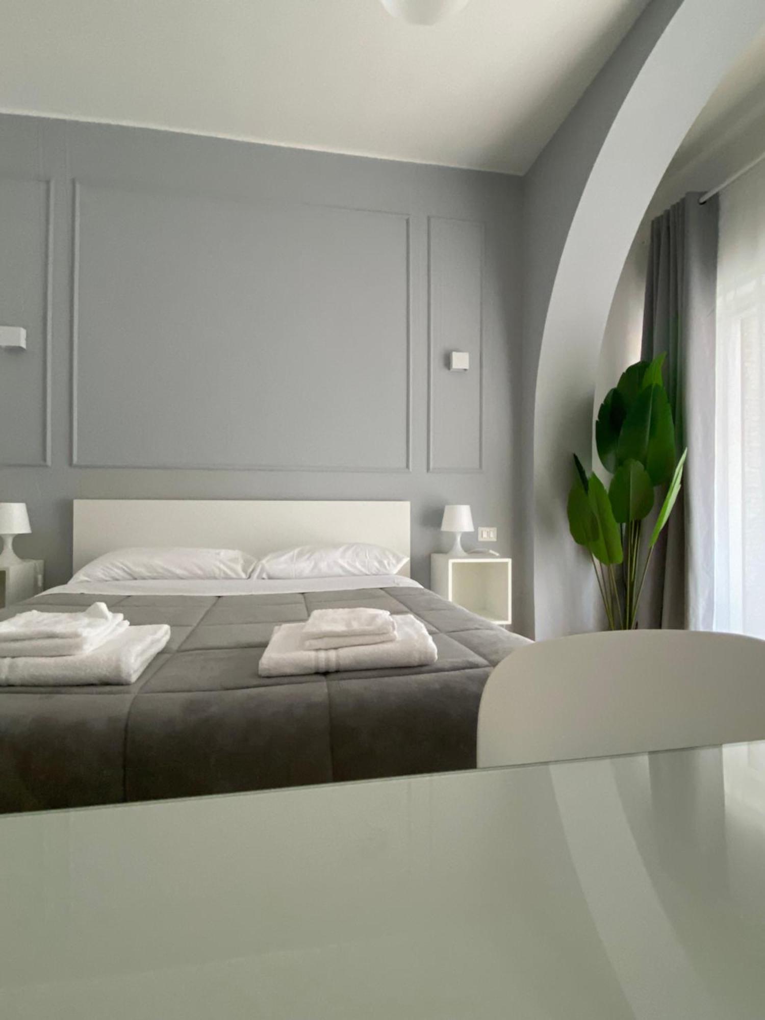 Quintino Sella Rooms Bari Ngoại thất bức ảnh